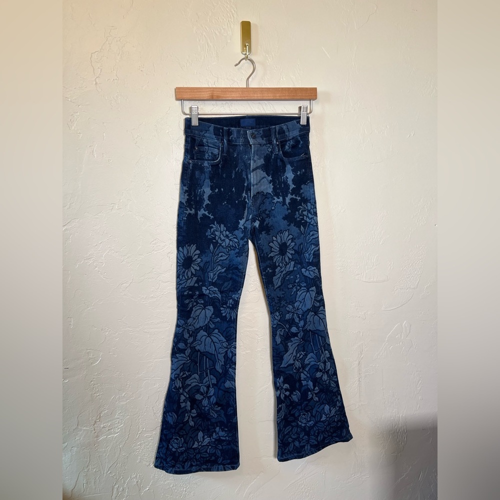 MOTHER Jeans Size 26 Floral Print Flare Dark Wash Statement Denim